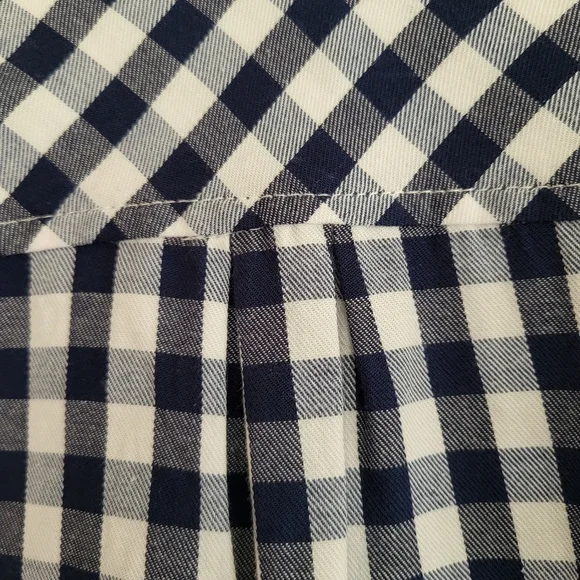 Lulu-B Long Sleeve Gingham Pullover Collared Blouse, Navy Blue and White Size L - Picture 10 of 12